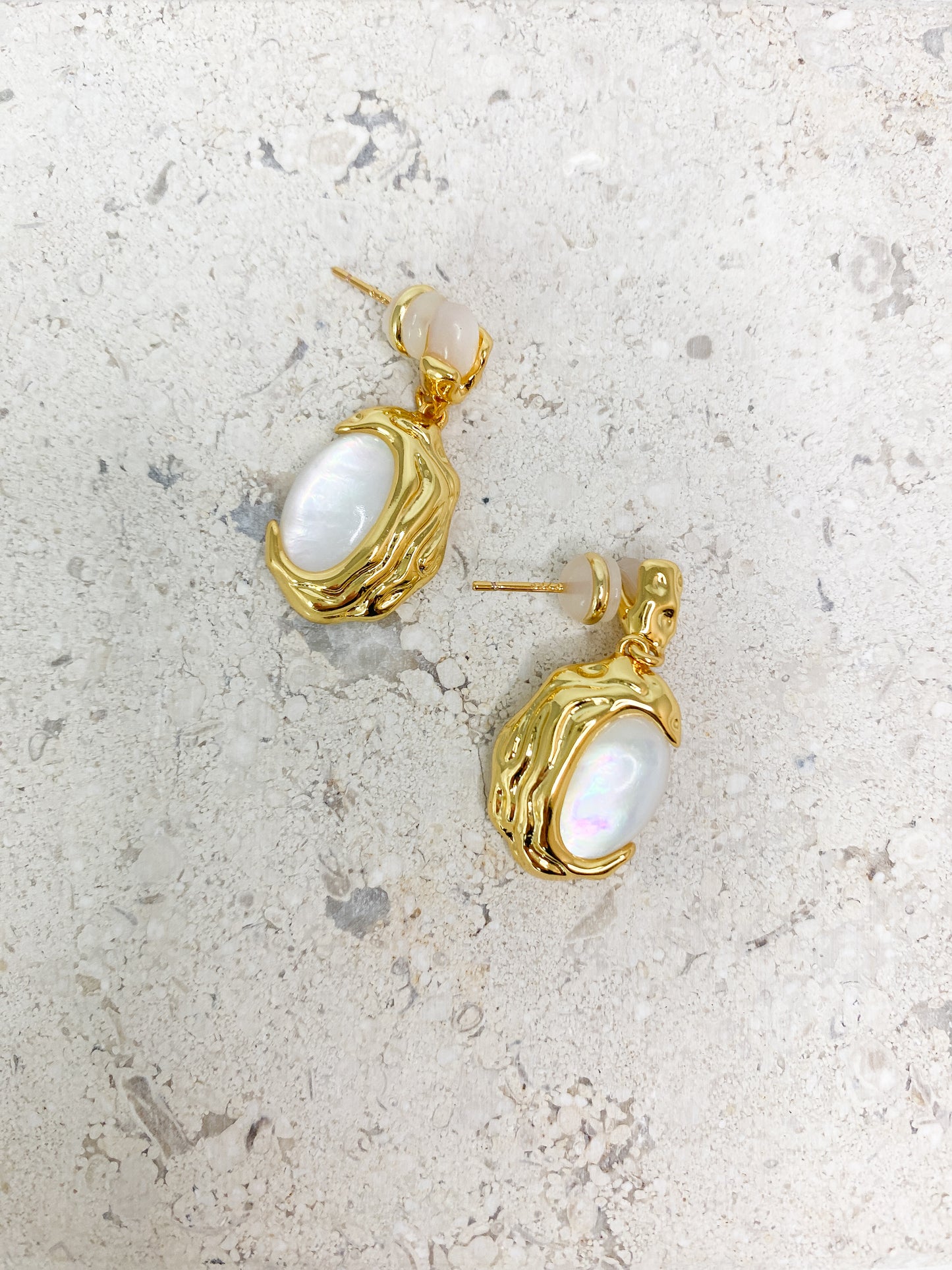 Gold Necklace and Earring Pendant Set