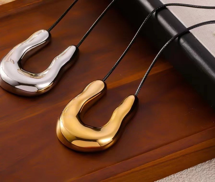 Silver U-Shape Pendant Necklace