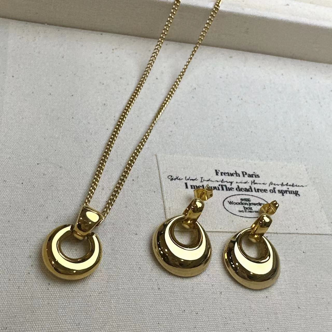 Gold Dainty Earrings