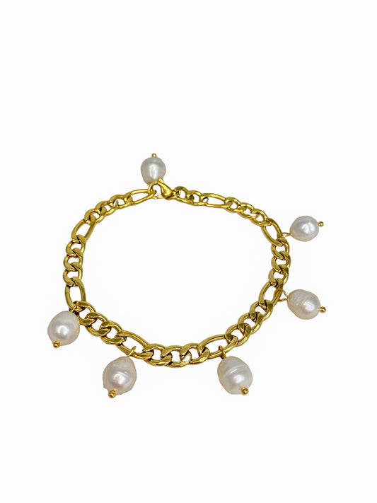 Gold Freshwater Pearls Chain Bracelet